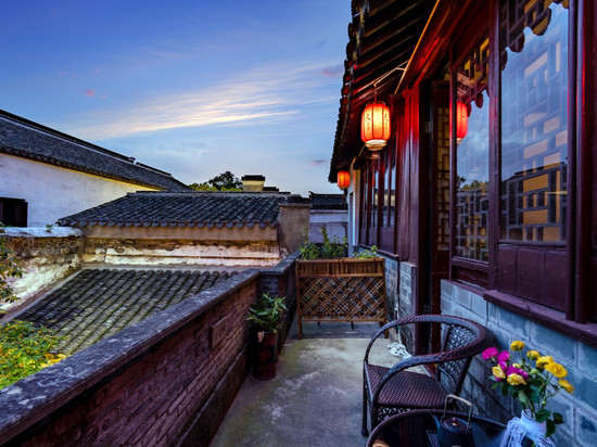 天易居·庭院客栈(苏州同里古镇店)