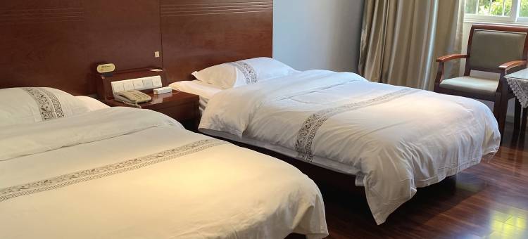 砚山平远丰湖湾宾馆图片