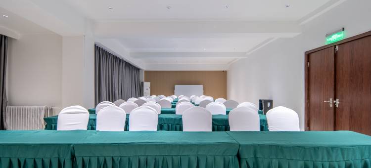 灰鲸智能酒店(博野汽车站店)图片