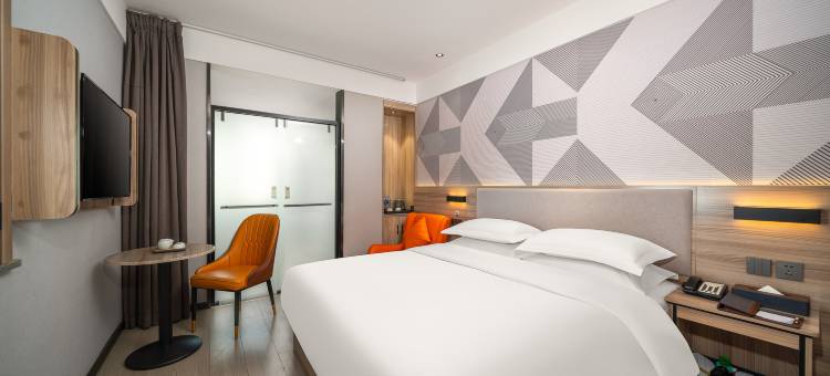 柏曼酒店(西安钟楼地铁站回民街店)图片