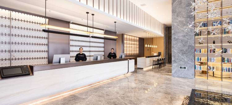上海浦江联航路亚朵X酒店图片