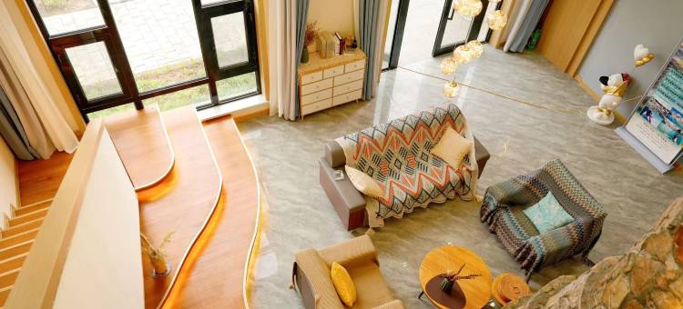 花筑·特克斯半坡民宿(特克斯八卦城店)图片