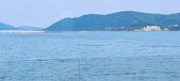 Cloud Lake 云朵院子一线湖景民宿图片