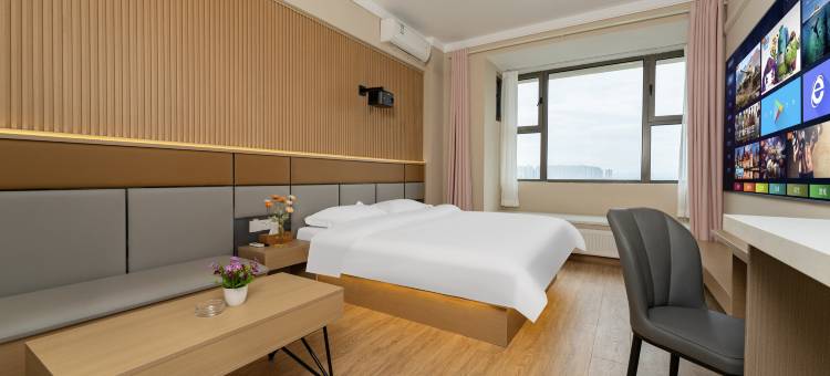 悦橙酒店(荥阳吾悦广场郑州西站店)图片