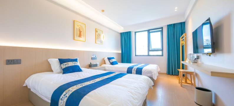 南浔拾光予浔民宿(古镇南大门店)图片