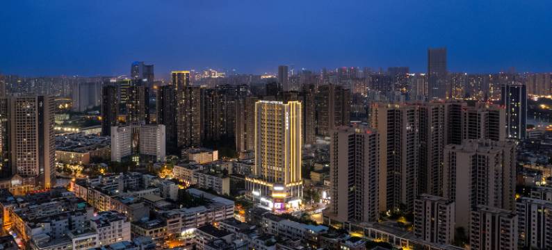 成都天府新区华阳地铁站亚朵酒店图片