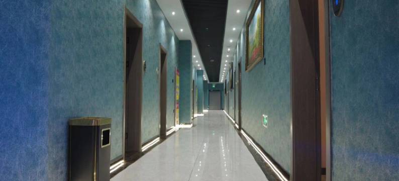 蓝速电竞酒店图片