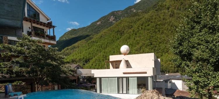 安吉青石上·Cave汤泉民宿图片