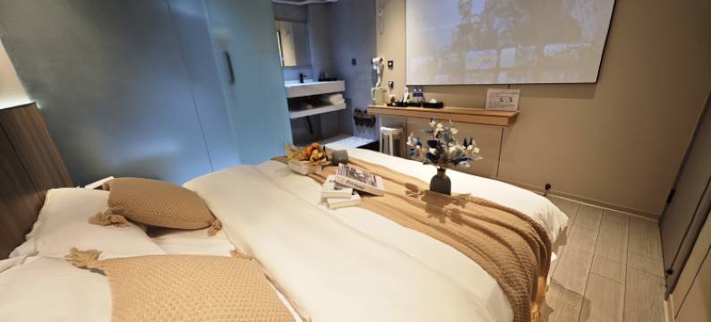 逸宸美宿(广州上下九步行街永庆坊店)图片