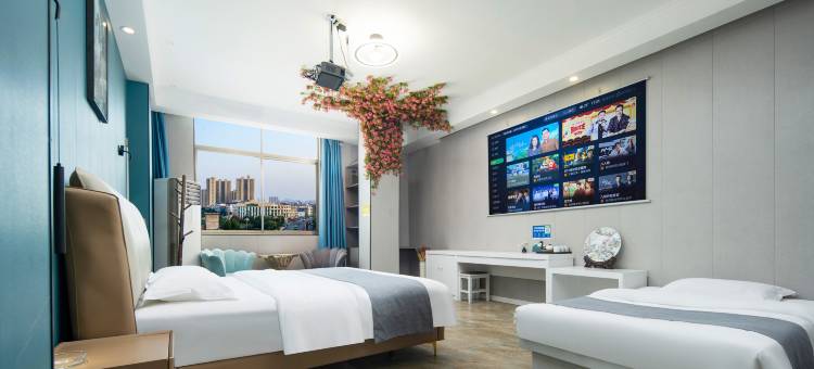 内乡周末阳光主题酒店图片