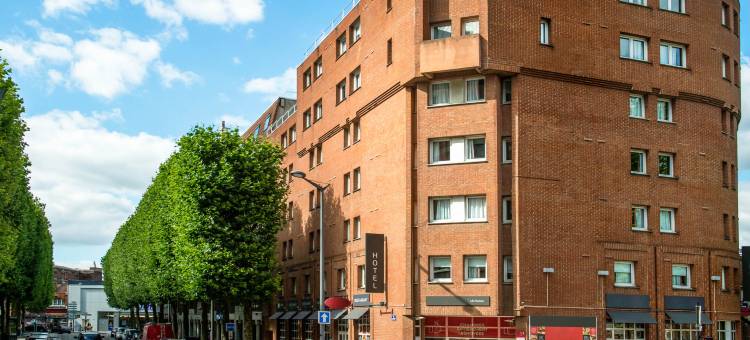 里尔鲁贝中心大广场B&B住宿加早餐酒店(B&B Hôtel Lille Roubaix Centre Grand-Place)图片