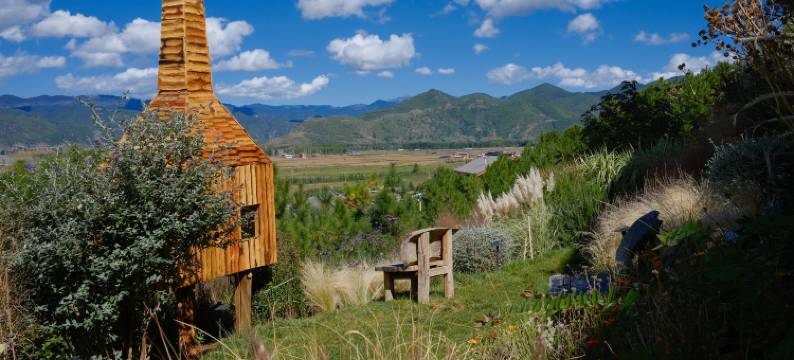 泸沽湖且曼·入影松半山酒店图片