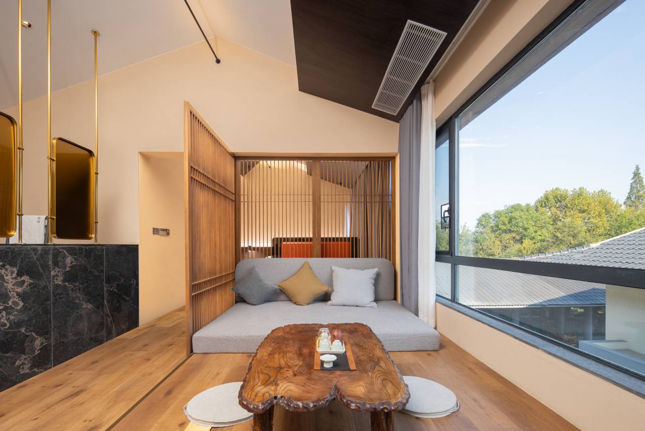 花筑·山外茶居民宿(宜兴站店)图片