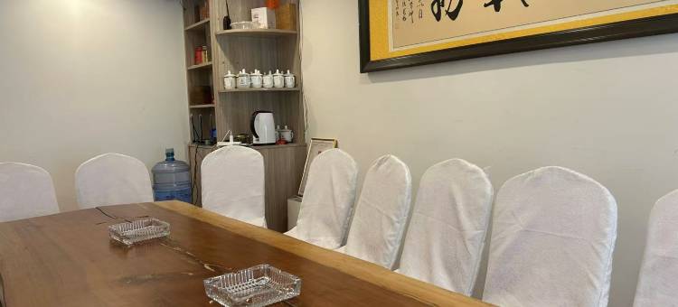凤凰晨龙金展酒店图片