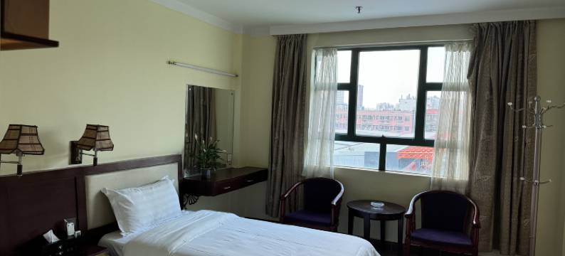 中山豪溢酒店图片