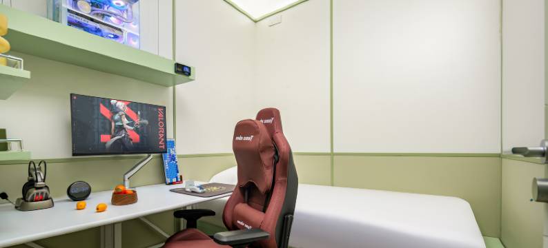 躺岛营电竞酒店胶囊舱(四川省政府春熙路店)图片