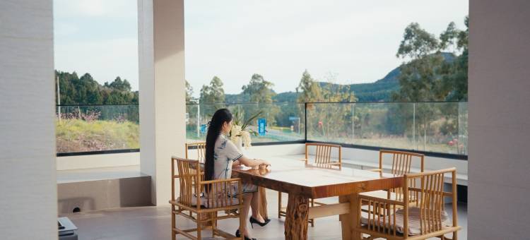 肆逸温泉酒店图片