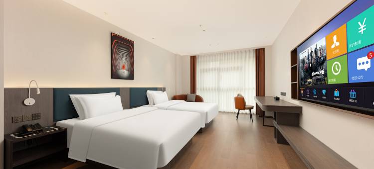 宁波欢乐海岸铂派酒店(鄞州万达广场店)图片