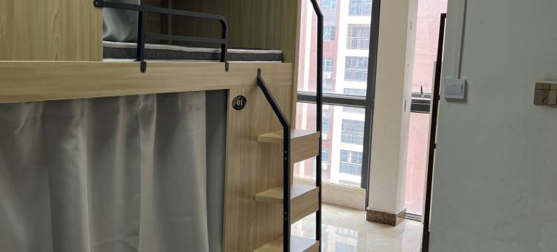 扬帆青年旅舍(钦州长融世贸广场店)图片