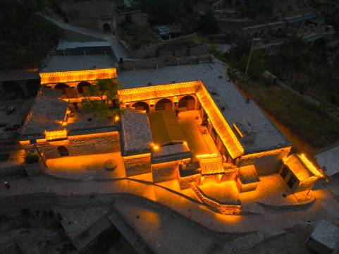 李氏宅院·壹号民宿(碛口李家山景区店)