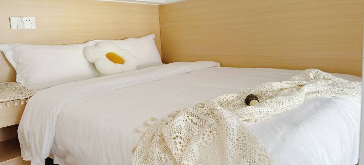 格林城堡酒店式公寓(高崎机场湖里创新园地铁站店)图片