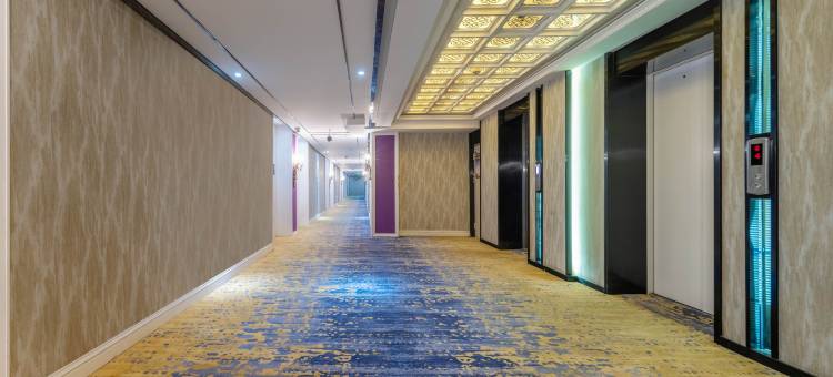 中卫哲维斯·假日酒店(鼓楼店)图片