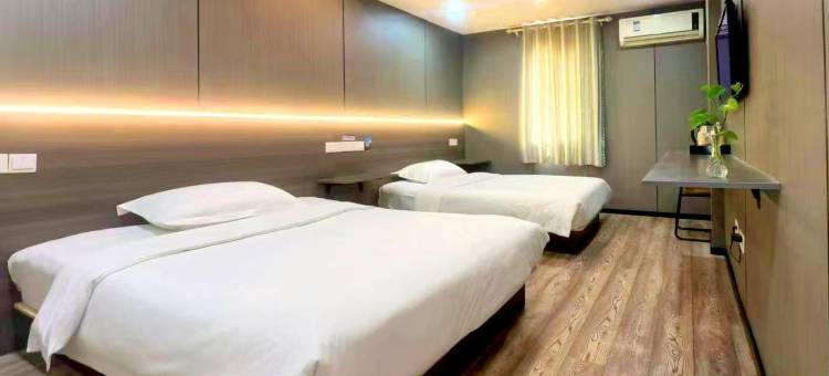 优享酒店(苏宁广场盐河古巷店)图片