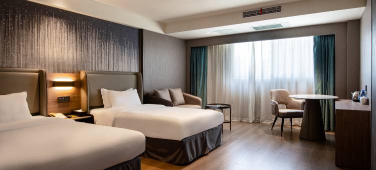 东方巴黎酒店(晋江机场阳光广场店)图片