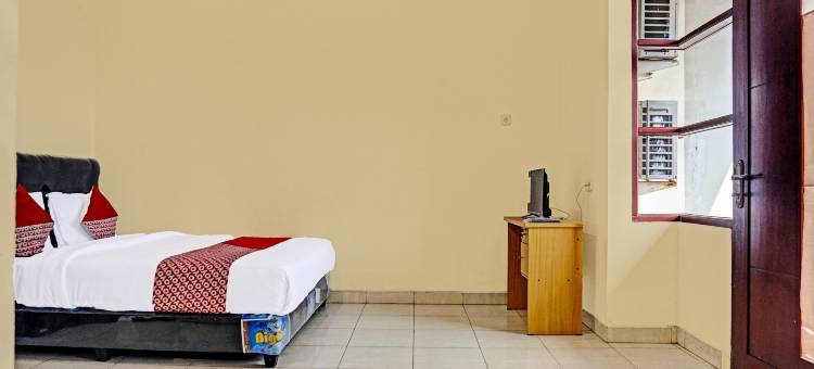 Hotel O J&b Rooms Tomang图片