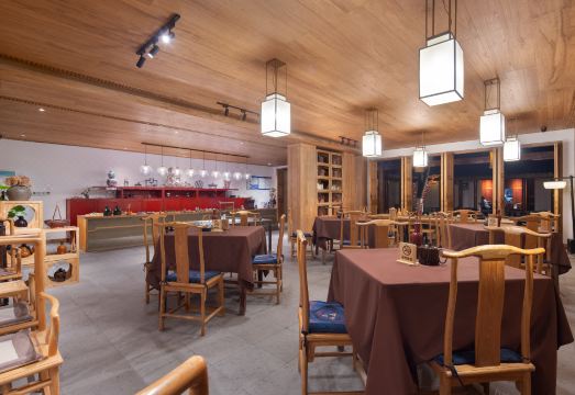 Ming Dynasty Chinese Inn (Zhongxiang Mochou Village Mingxianling Cultural Tourism Scenic Area) Hotel Overview