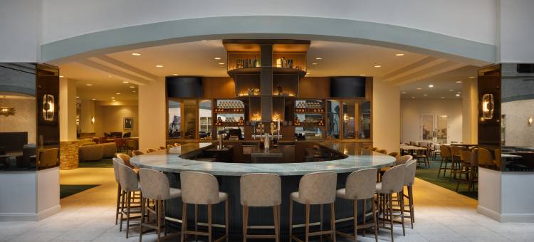 圣马科斯酒店及会议中心希尔顿安泊酒店(Embassy Suites by Hilton San Marcos Hotel Conference Center)图片