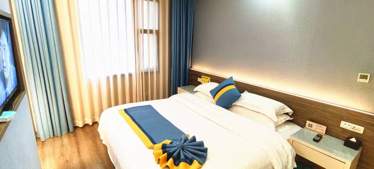 巴山宾馆(达州城市中心广场店)图片