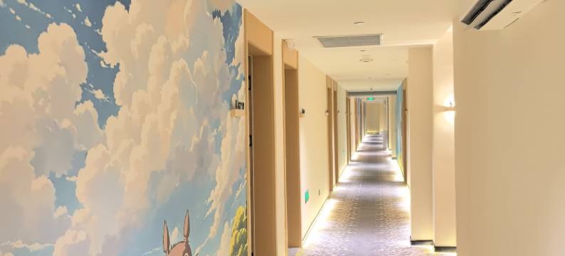 龙猫Hotel酒店(洛阳龙门高铁站兴洛湖地铁站店)图片