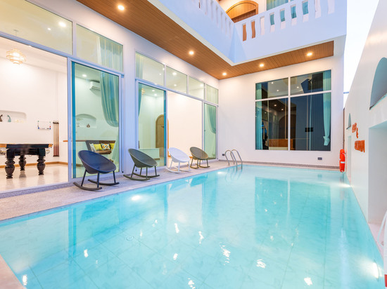 Downtown Oasis 5卧6卫 泳池别墅 A 距离芭提雅海滩500米中文管家