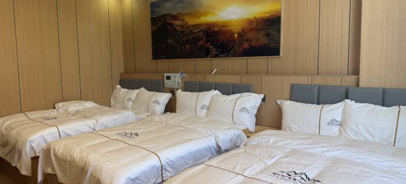 定日岗尖巴藏家大酒店图片