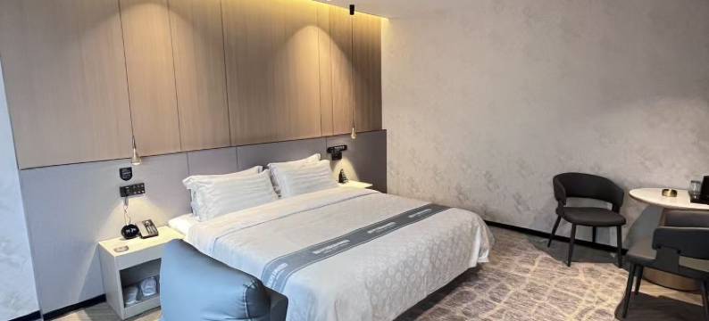 都市花园酒店(上饶市弋阳县高铁站店)图片