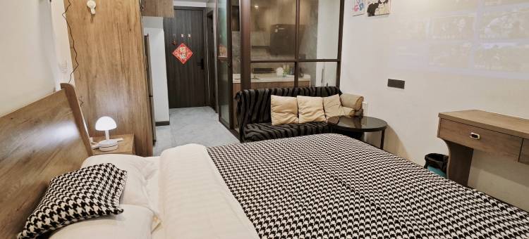 云宿民宿(福清万达广场店)图片