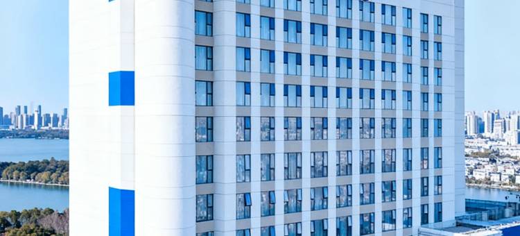 昆明火车站万象城枫渡酒店图片