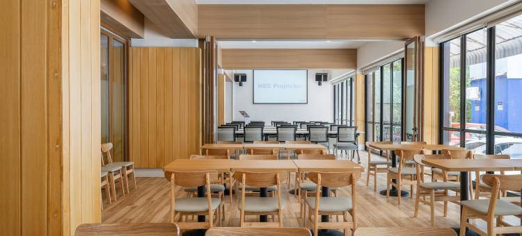 芭堤雅海滨酒店(Kokotel Rayong Beachfront)图片