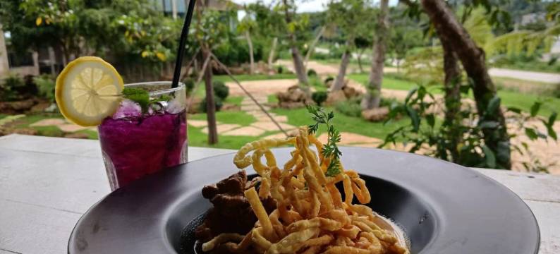 Black Bears resort and onsen图片