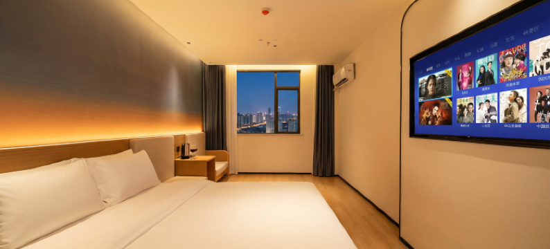 Xhotel青绵智慧酒店(进贤高铁站天虹商场店)图片