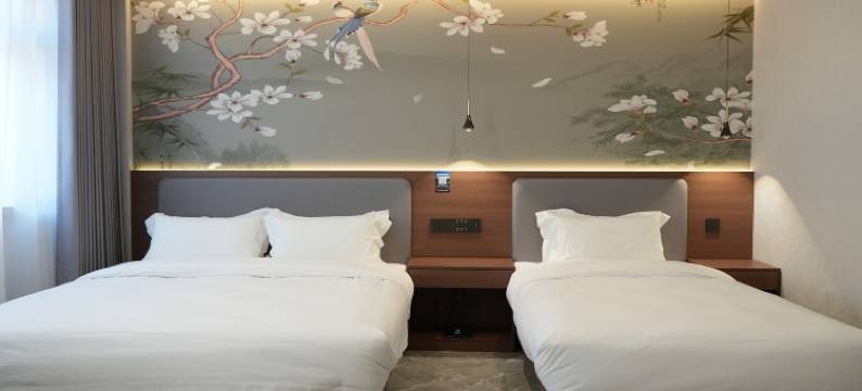 逸居酒店(赤峰高铁站店)图片