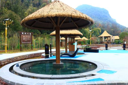 九龙峒温泉度假酒店图片