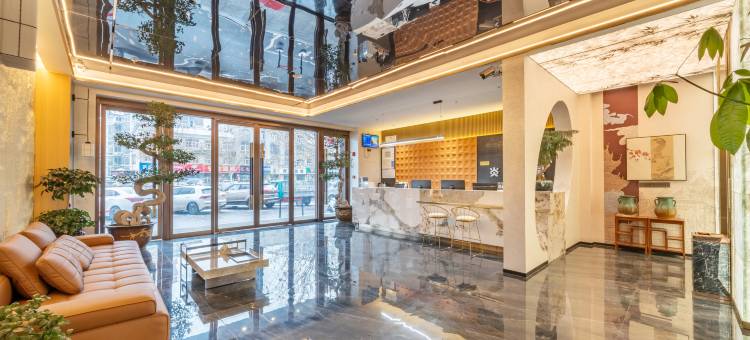 泗洪炎姜轻奢酒店(富园景都店)图片