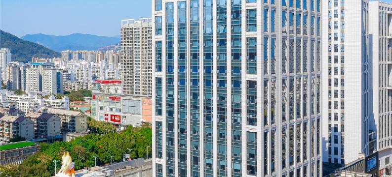 外岛城市酒店(龙岩万宝广场店)图片