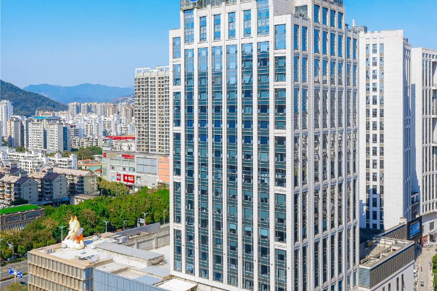 外島城市酒店(龍巖萬寶廣場店)