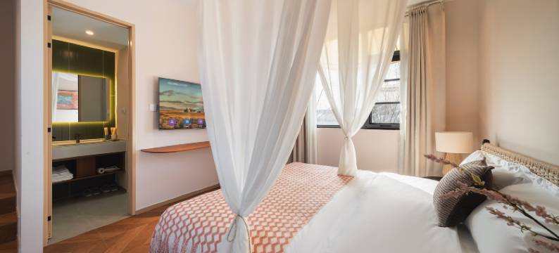 巴塞浮光(开封清明上河园鼓楼广场店)图片