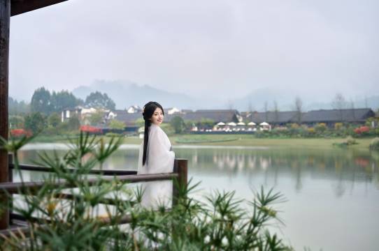 峨眉山高桥里涵田松果酒店图片