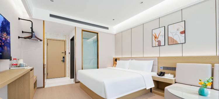 云上四季(安顺学院娄湖公园店)图片