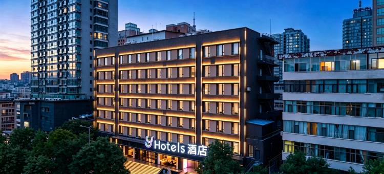 Y酒店(太原解放路柳巷开化寺地铁站店)图片
